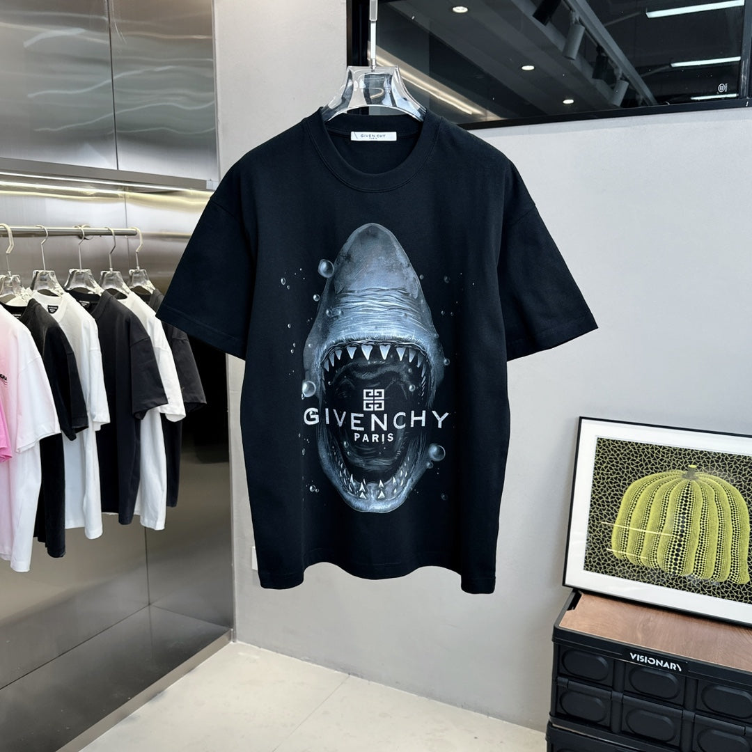Shark Pattern T shirt